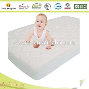 Super comfortable baby mattress cover protector waterproof and moisture absorption mattress cover protector