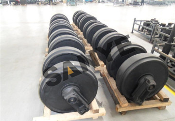 Undercarriage parts supplier from JINING CHINA FRONT IDLER 20Y-30-00030