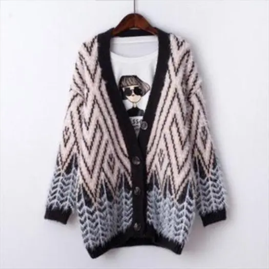  Knitted Cardigan