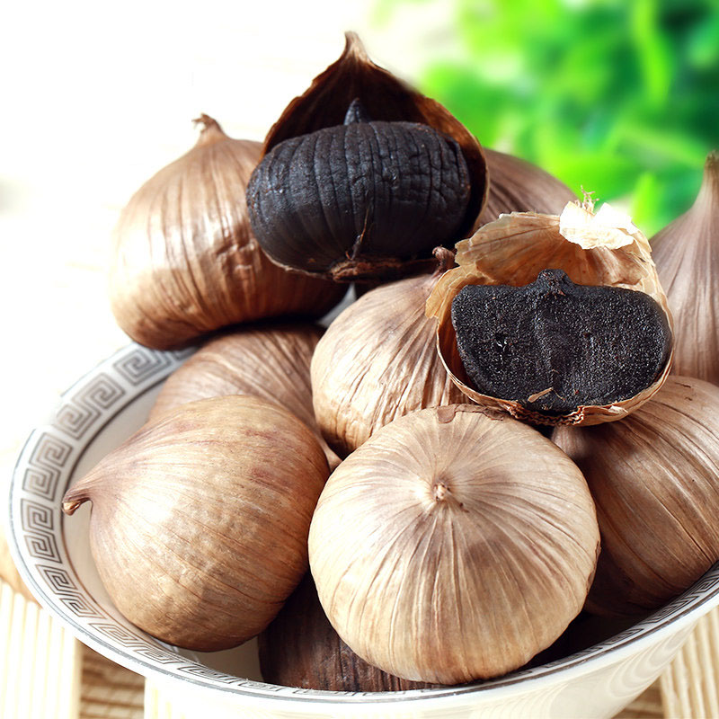 কালো রসুন black garlic