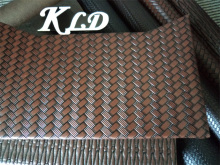 Brown carbon vinyl tolex of speaker and amp cabinet
