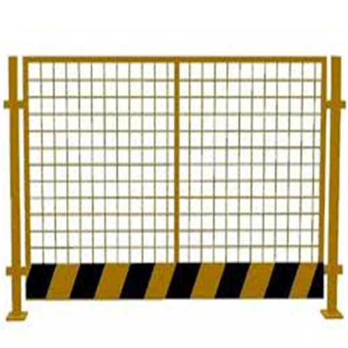 Hàng rào xây dựng hố bảo vệ hố