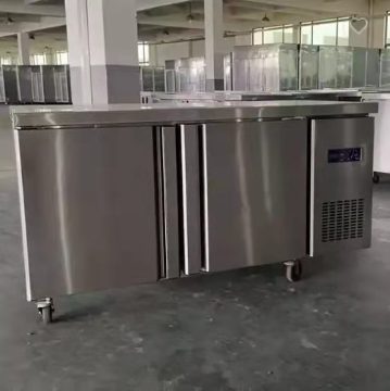 Top-Freezer vs Bottom-Freezer Refrigerators: Freezer Refrigerator Options