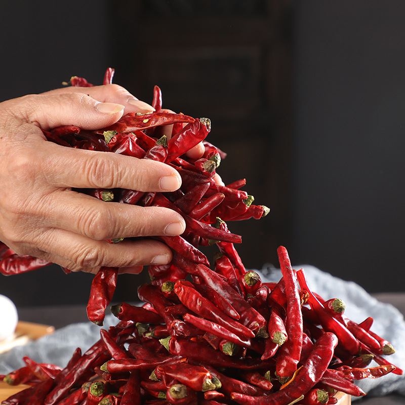 Copious amounts of chilli Shizhu Chili Dry cargo