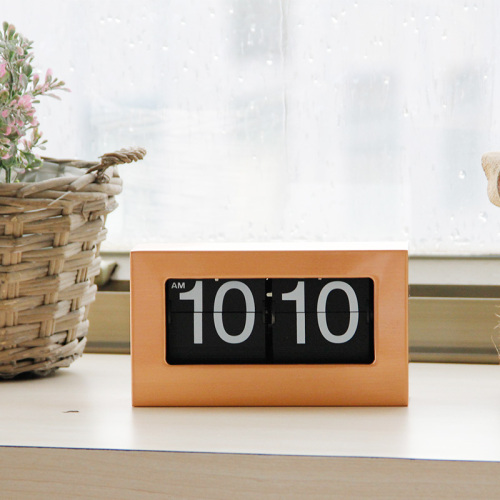 Gold Table Box Retro Flip Clock