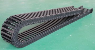 competitive price industrial cable carrier chain system