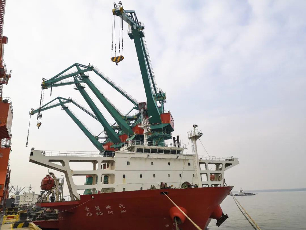 Portal Crane Shipping To Indonesia