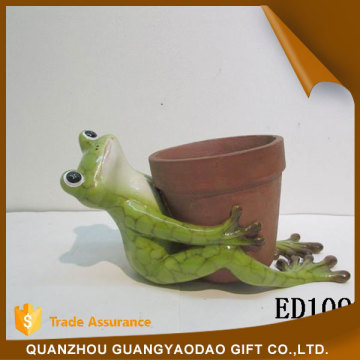 Christmas home decoration pieces frog sculpture design home decoration items