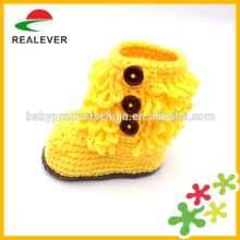 OEM /ODM Custom knit winter boots wholesale baby handmade crochet shoes