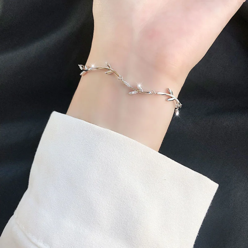 Wholesale Jewelry S925 Sterling Silver Simple Leaves Chain Bracelet