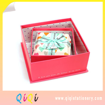 Square cardboard paper packaging nesting gift box