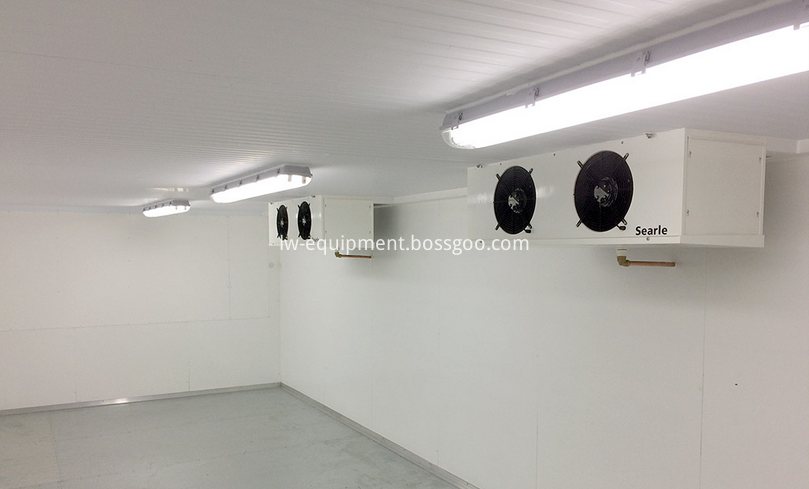 commercial cold storage room