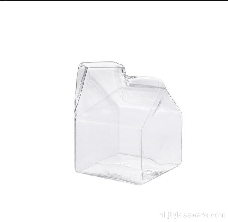 Gratis handgemaakte unieke design glazen melkbox