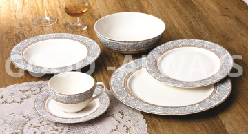 Gold 6-Piece Place Set New Bone China