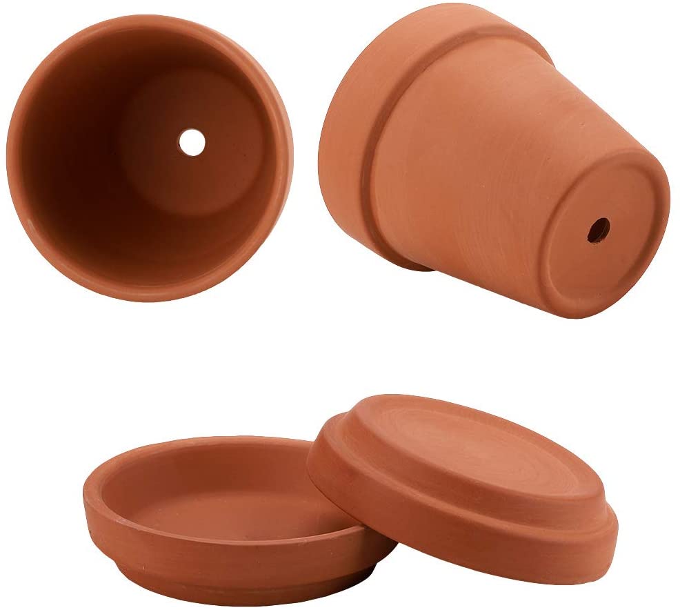 3 centimeter kleine terracotta -potten met schotel