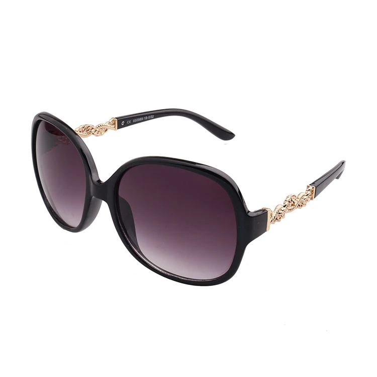 Women Fashion Sunglasses 2021 New Design Sunglasses UV400 Custom Logo