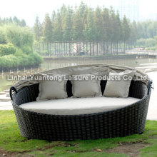 Aluminum Oval Rattan Lounge