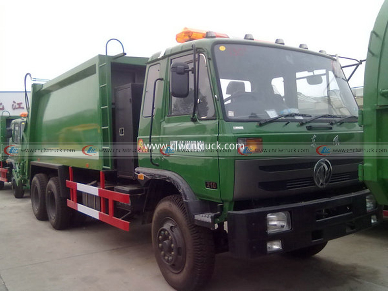 compactor garbage truck