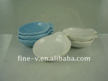 Ceramic condiment container, small dish, abnormity small saucer