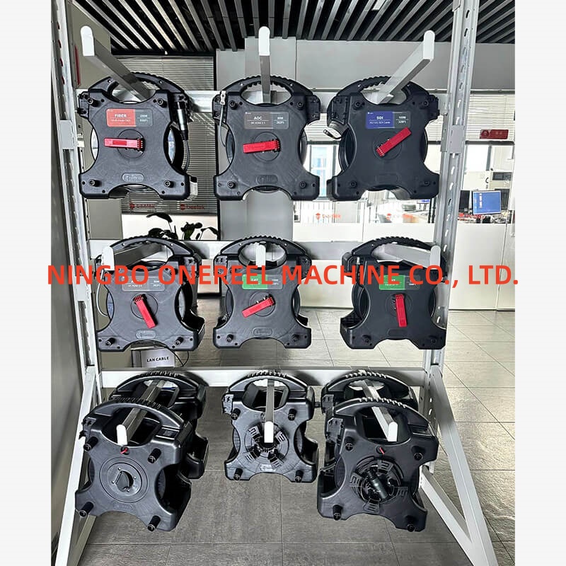 Stackable ABS Cable Reel (7) Stackable ABS Cable Reel (7)