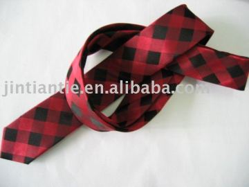 red check neck tie slim