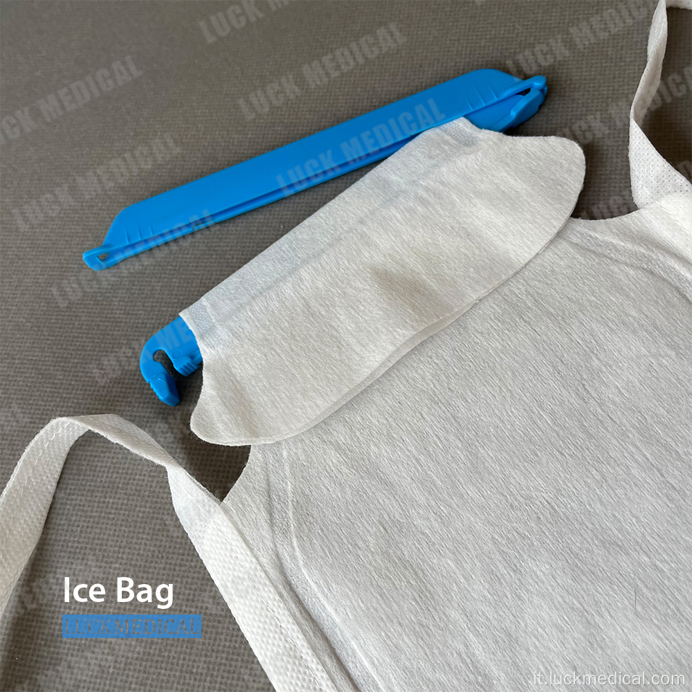 Riempimento della borsa per il ghiaccio per raffreddamento a lesioni