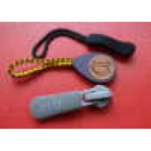 Zipper Puller / Pulls