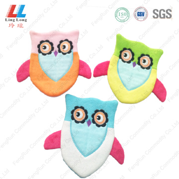 Inovative Owl style bath gloves