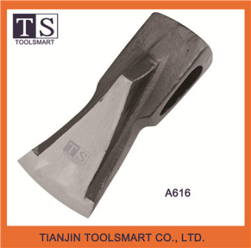 Competiton axe head with wedge