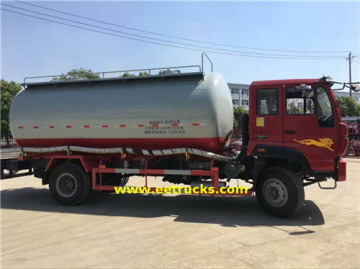 SINOTRUK 5000 Gallon Dry Powder Tankers