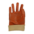 Guantes marrones resistentes al desgaste con palmeras gruesas.