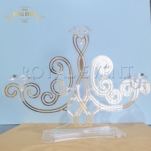 Wholesale Wedding Centerpieces: Acrylic Candle Holders for Table Decorations