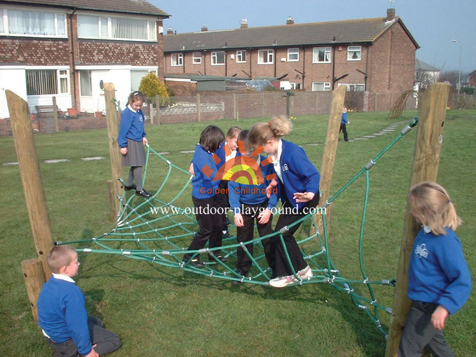 twisted rope climbing net kids parkplaygame