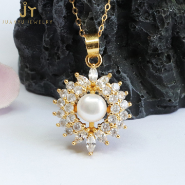 High-Quality Natural Freshwater Pearl Pendant Necklace for Women | Luxurious Stainless Steel Design