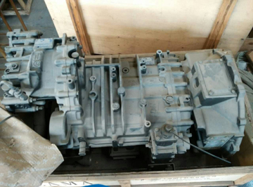 ZF GEAR BOX