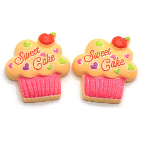 Le plus chaud gâteau sucré fraise dos plat résine décoration artisanat Simulation Dessert nourriture perle Cabochon pour enfants pinces à cheveux bricolage déco