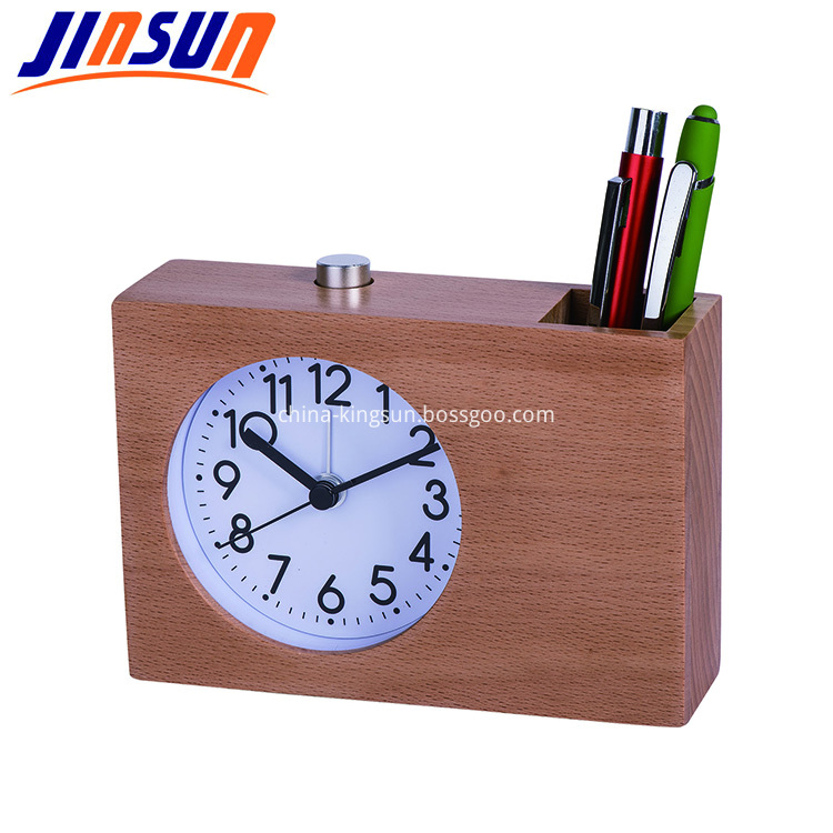 Wooden Clock Penholder 3