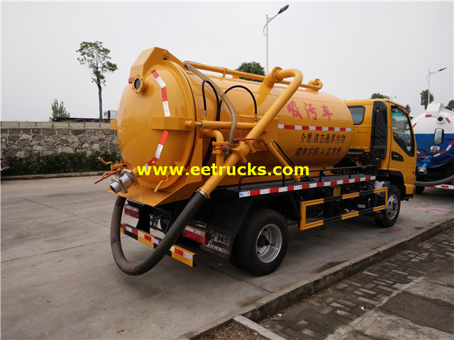 Excrement Suction Tank Trucks