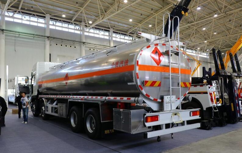 Fuel Tanker Truck 05