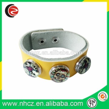 DIY personality button leather wristband