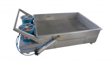 Small capacity cooling machine