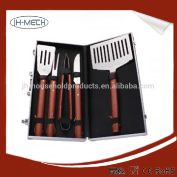 Non - stick wood handle bbq tool set