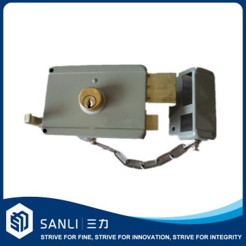 SL2373A indoor privacy keyed chain door lock