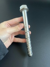 Direct fixing bimetal screw for concrete