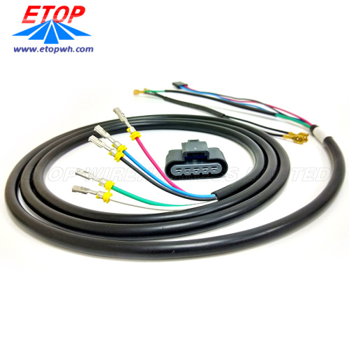 Merancang Wire Harness untuk Sistem Cermin Auto RearView