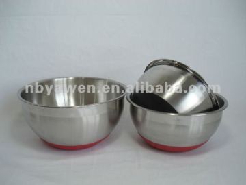 stainless steel salad bowl with silicone bottom