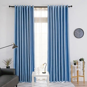 Single-sided light-blocking curtain fabric