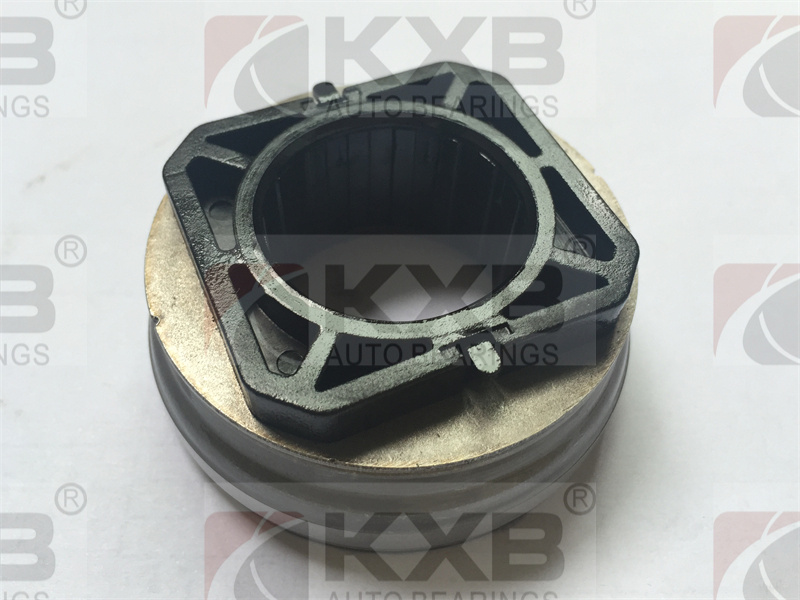 Chrysler clutch bearing 0461947AA