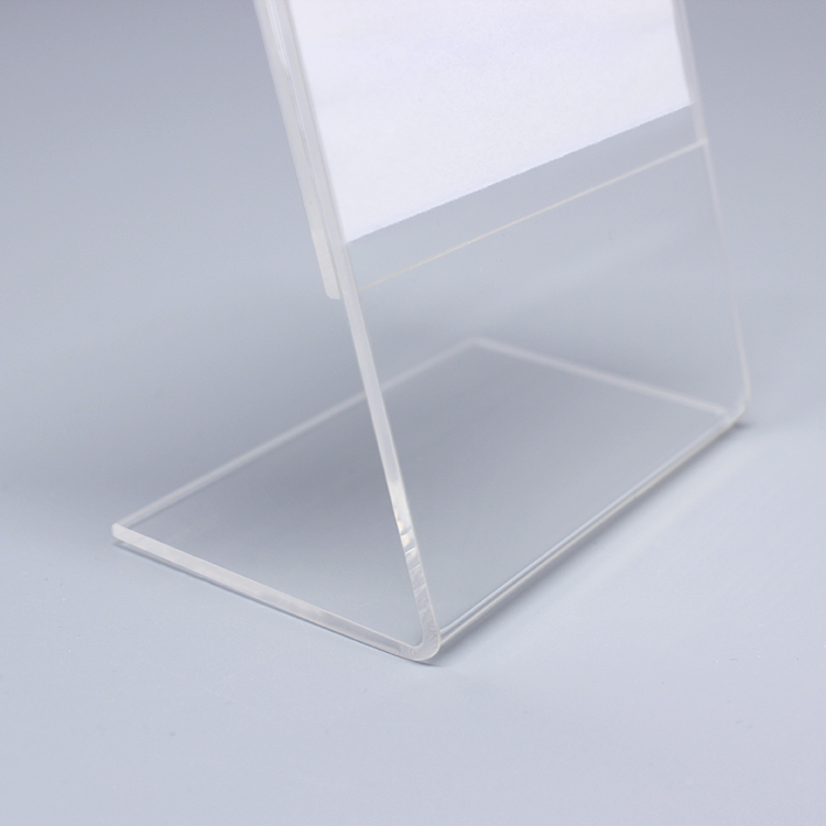 A 3r0039 Small Lucite Stands