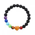 Gemstone 7 Chakra Guérison Reiki Stretch Bracelet Black Lava Pierre avec des bracelets élastiques de charme de coeur cristallin pour hommes femmes